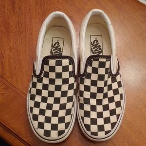 Vans slip on shoes